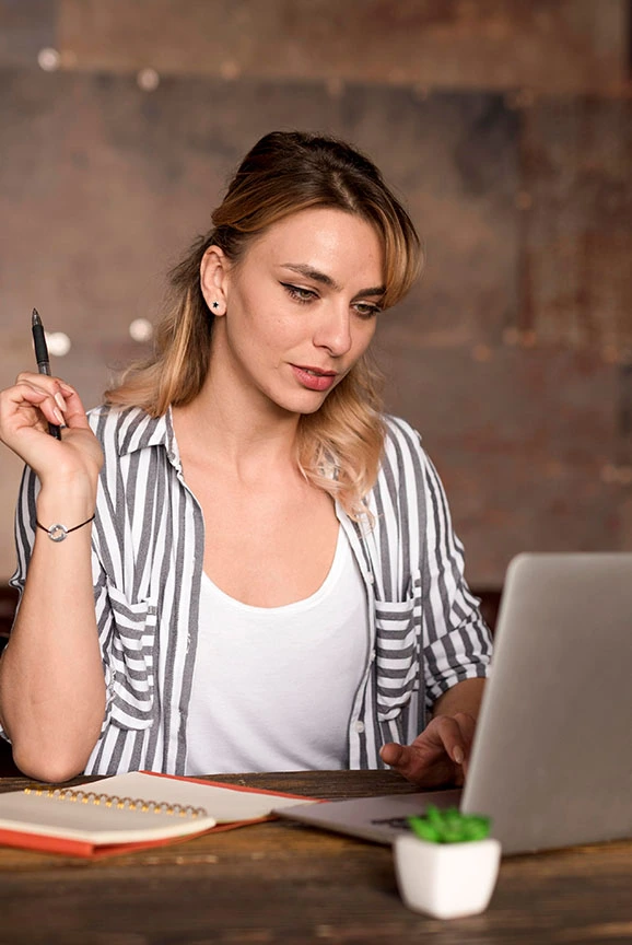 Freelance content writers for SEO and blogs